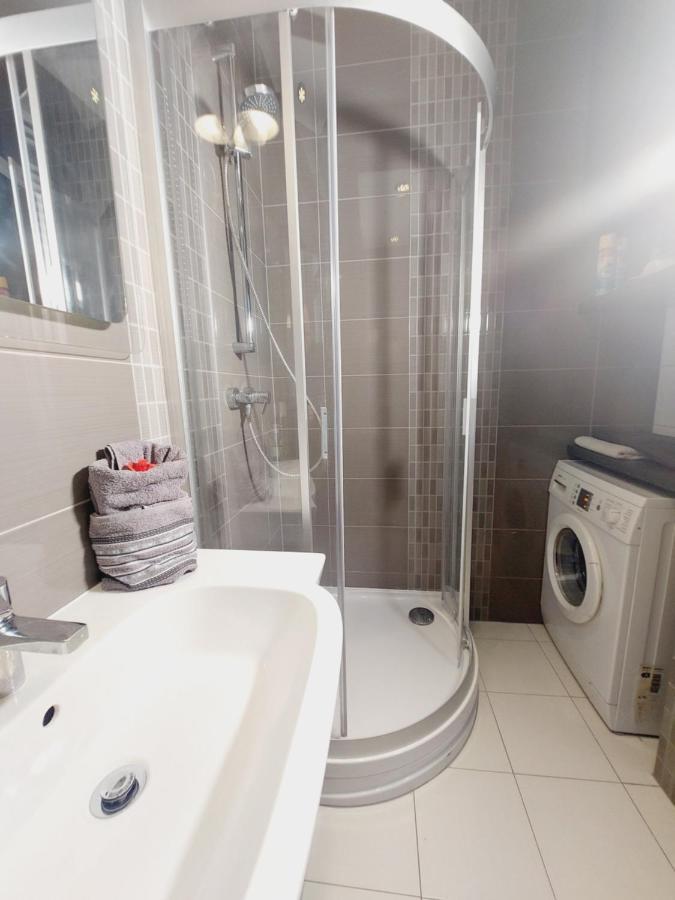 Central Apartments Garnizon 928 & Parking Γκντανσκ Εξωτερικό φωτογραφία