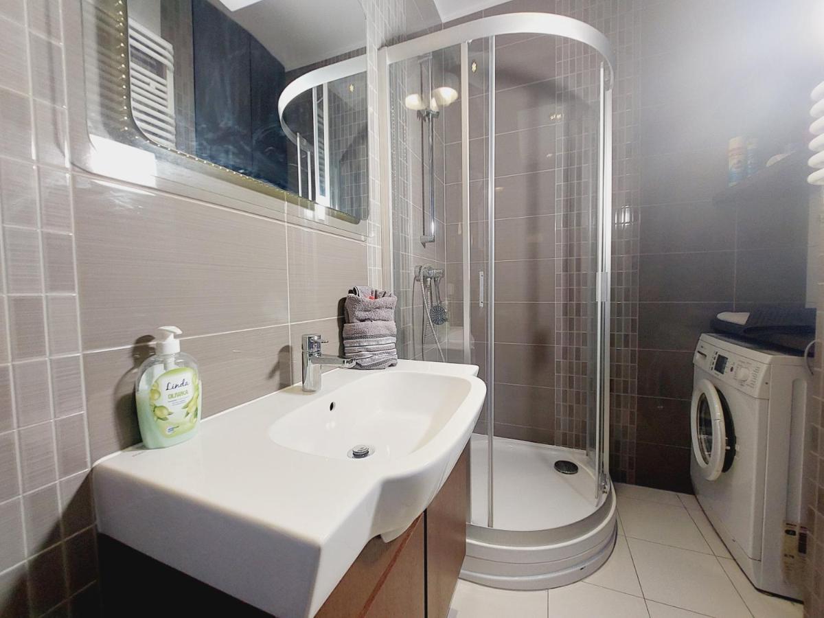 Central Apartments Garnizon 928 & Parking Γκντανσκ Εξωτερικό φωτογραφία