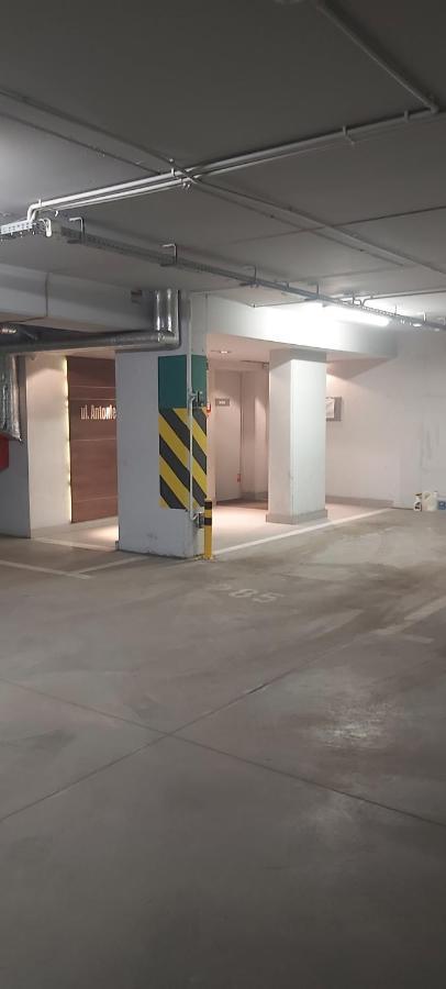 Central Apartments Garnizon 928 & Parking Γκντανσκ Εξωτερικό φωτογραφία