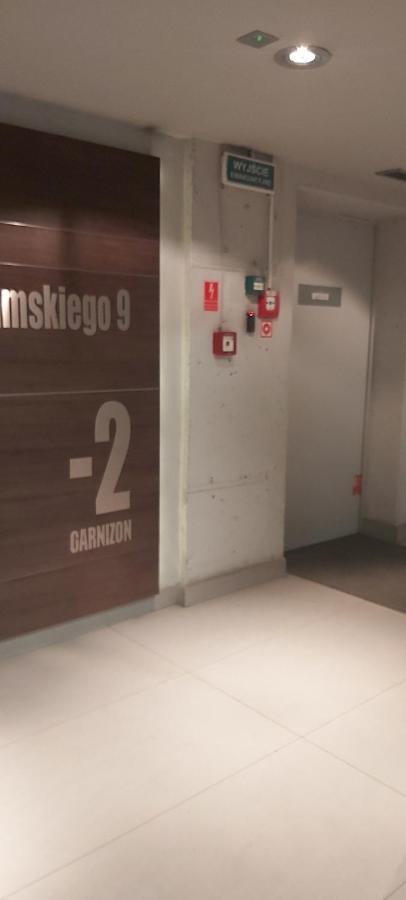 Central Apartments Garnizon 928 & Parking Γκντανσκ Εξωτερικό φωτογραφία